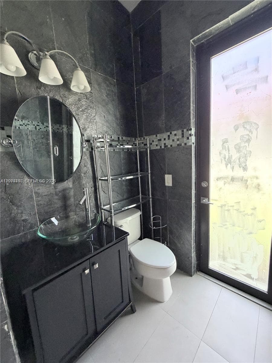 19385 SW 79th Ct photo 33