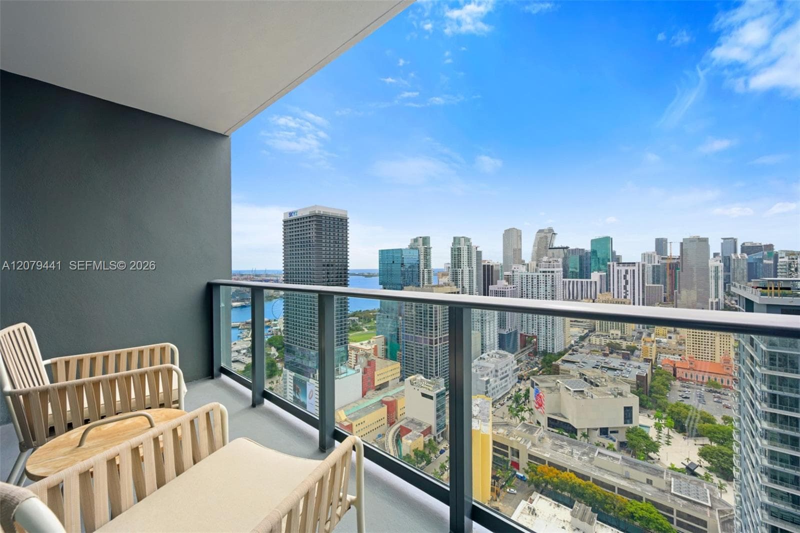 Gale Hotel & Residences (Natiivo) · #3706 in Miami - Photo 9