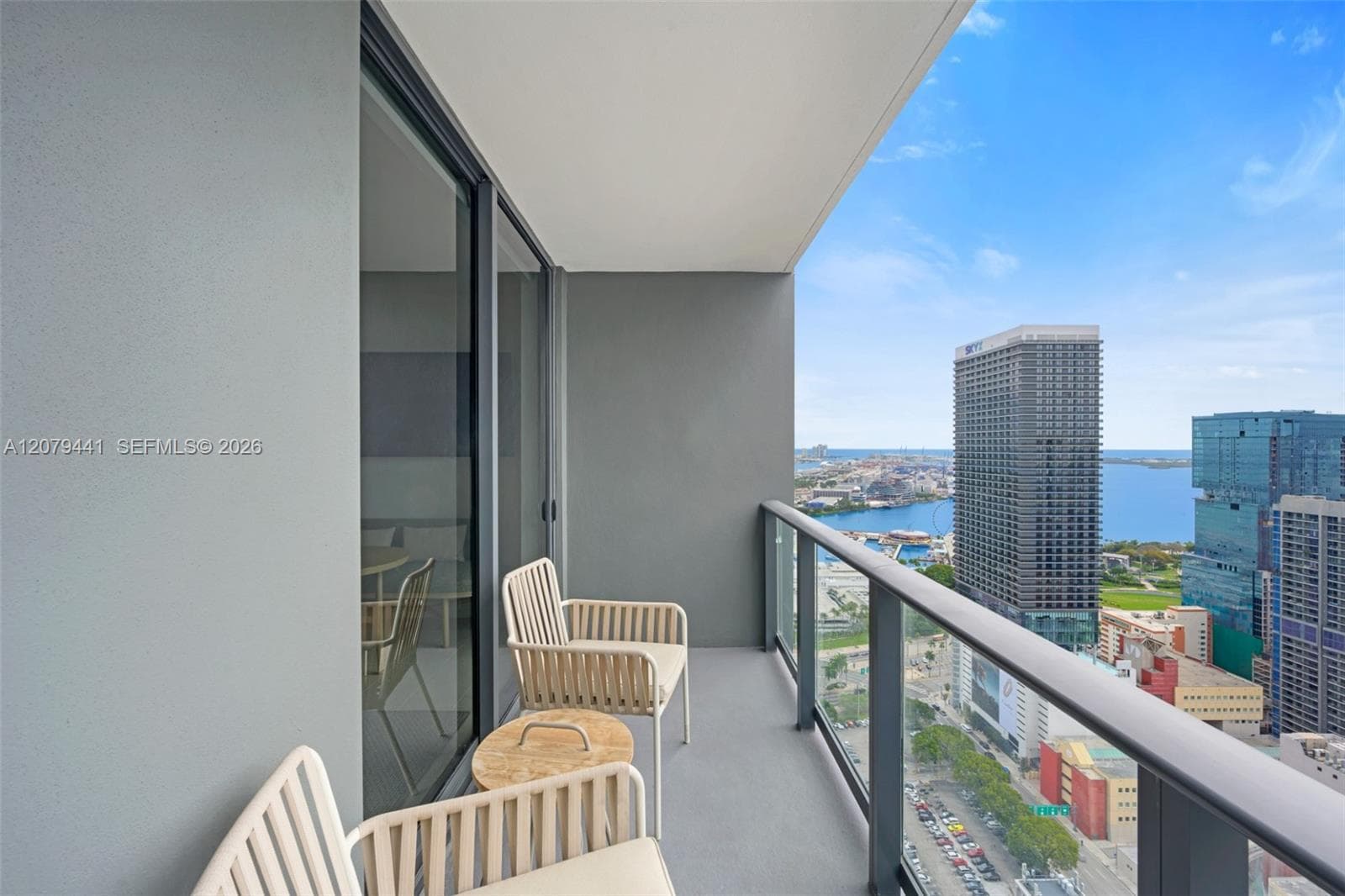 Gale Hotel & Residences (Natiivo) · #3706 in Miami - Photo 10