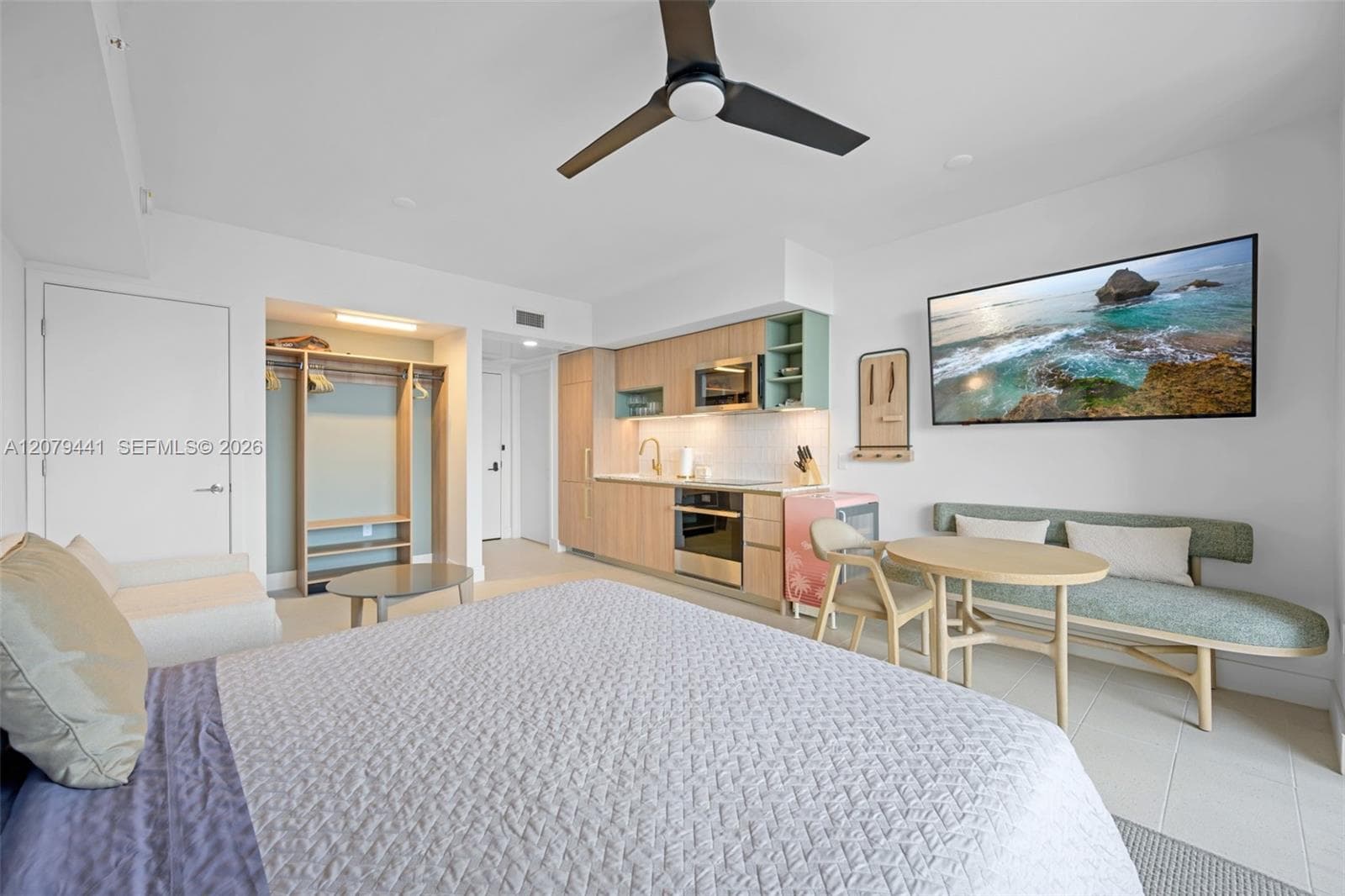 Gale Hotel & Residences (Natiivo) · #3706 in Miami - Photo 4