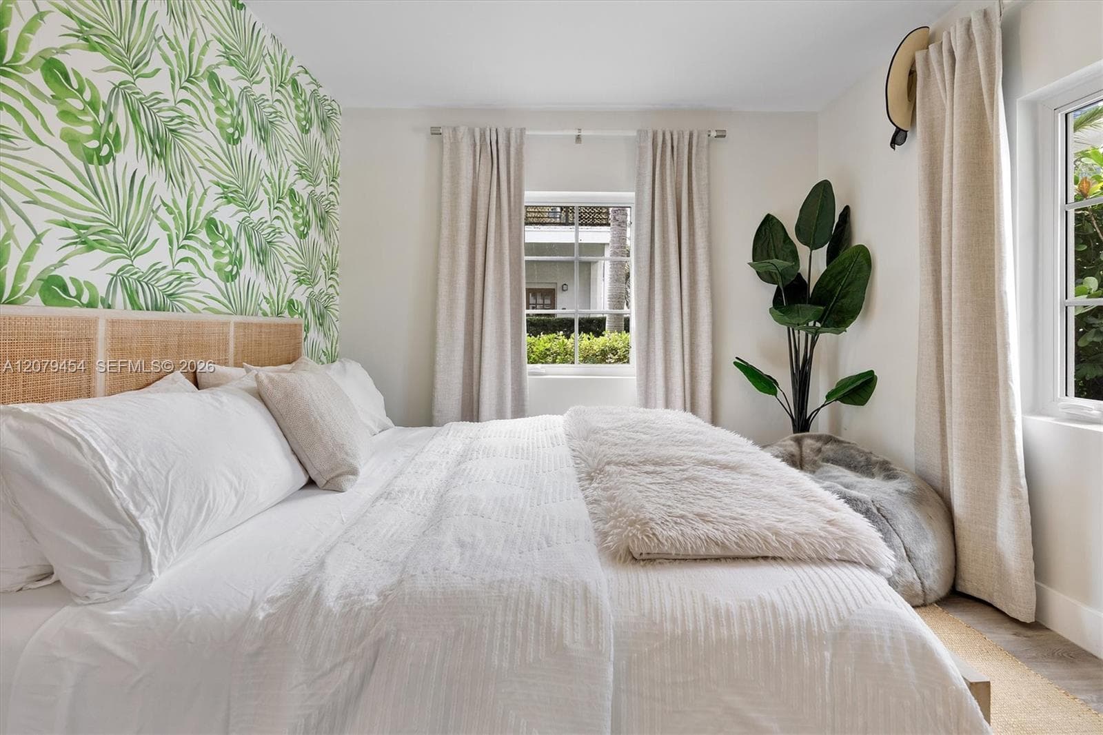 1024 Lenox Ave #1 photo 21