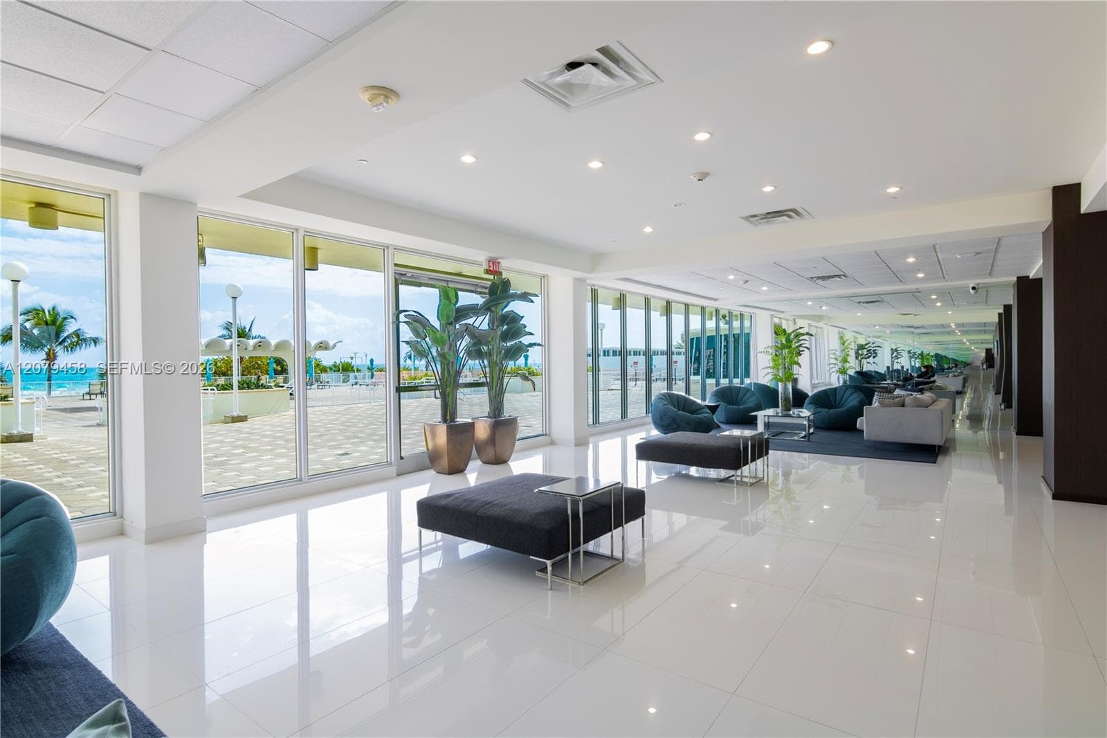 ARLEN BEACH CONDO · #307 in Miami Beach - Photo 27