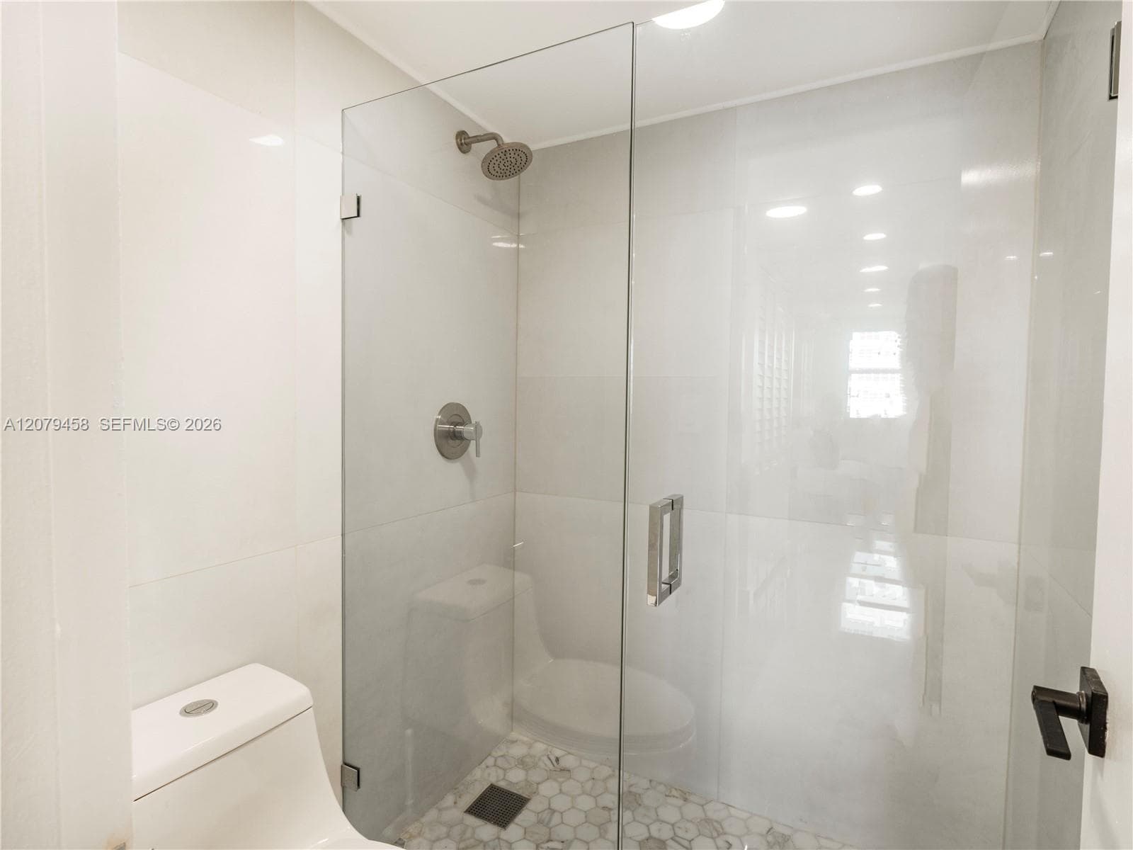 ARLEN BEACH CONDO · #307 in Miami Beach - Photo 13