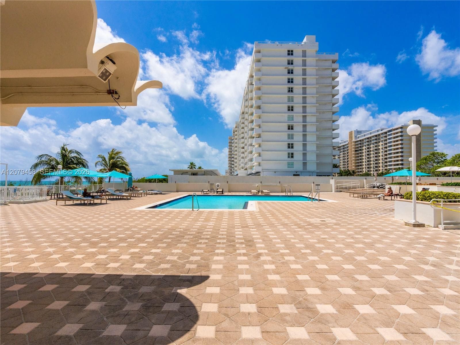 ARLEN BEACH CONDO · #307 in Miami Beach - Photo 22