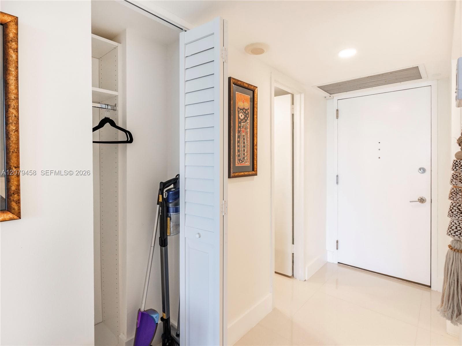 ARLEN BEACH CONDO · #307 in Miami Beach - Photo 18