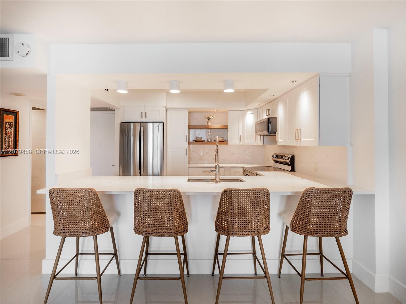 ARLEN BEACH CONDO · #307 in Miami Beach - Photo 8