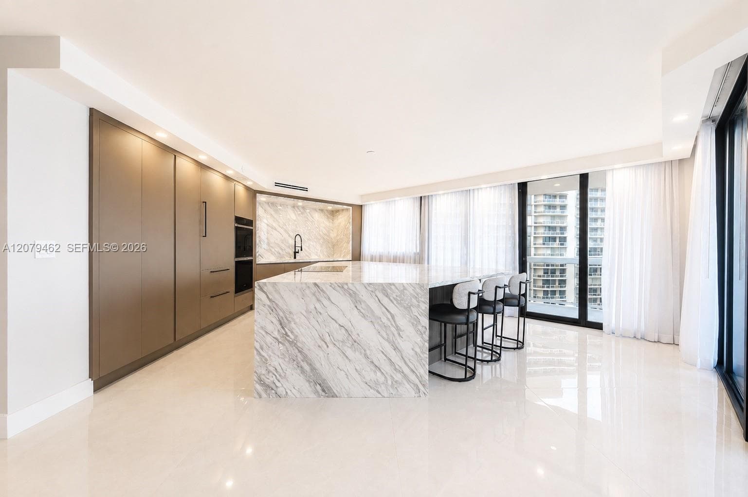 LANDMARK · #1801 in Aventura - Photo 6