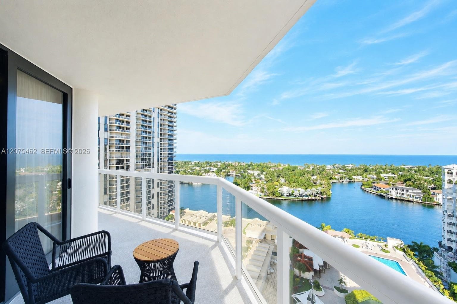 LANDMARK · #1801 in Aventura - Photo 16