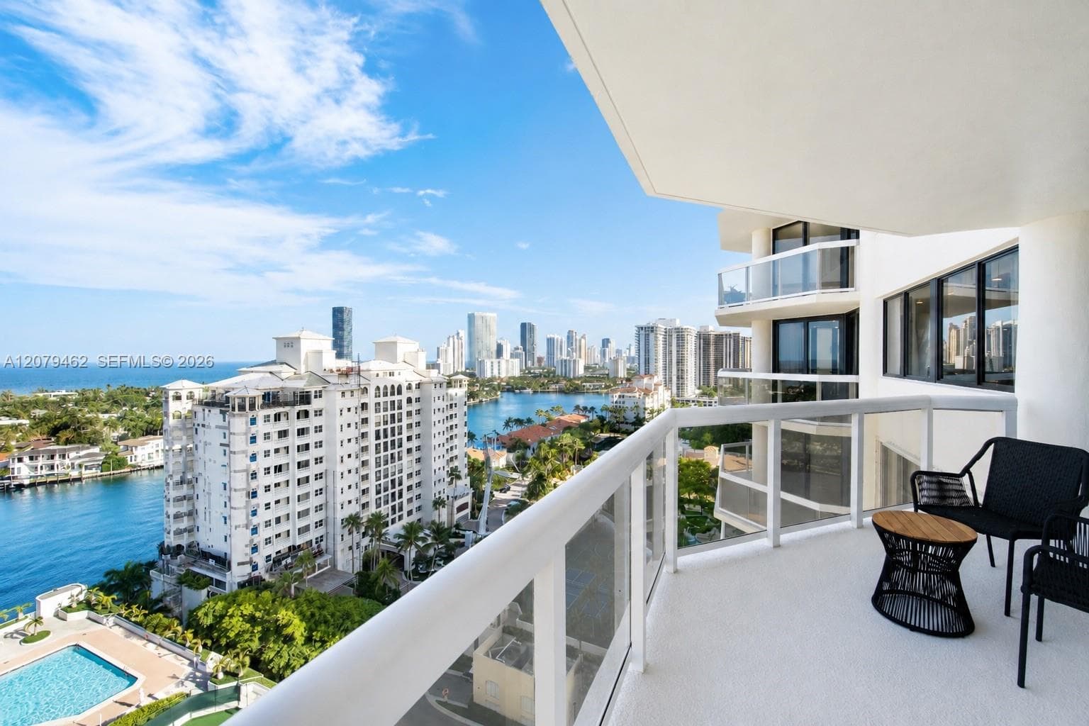 LANDMARK · #1801 in Aventura - Photo 14