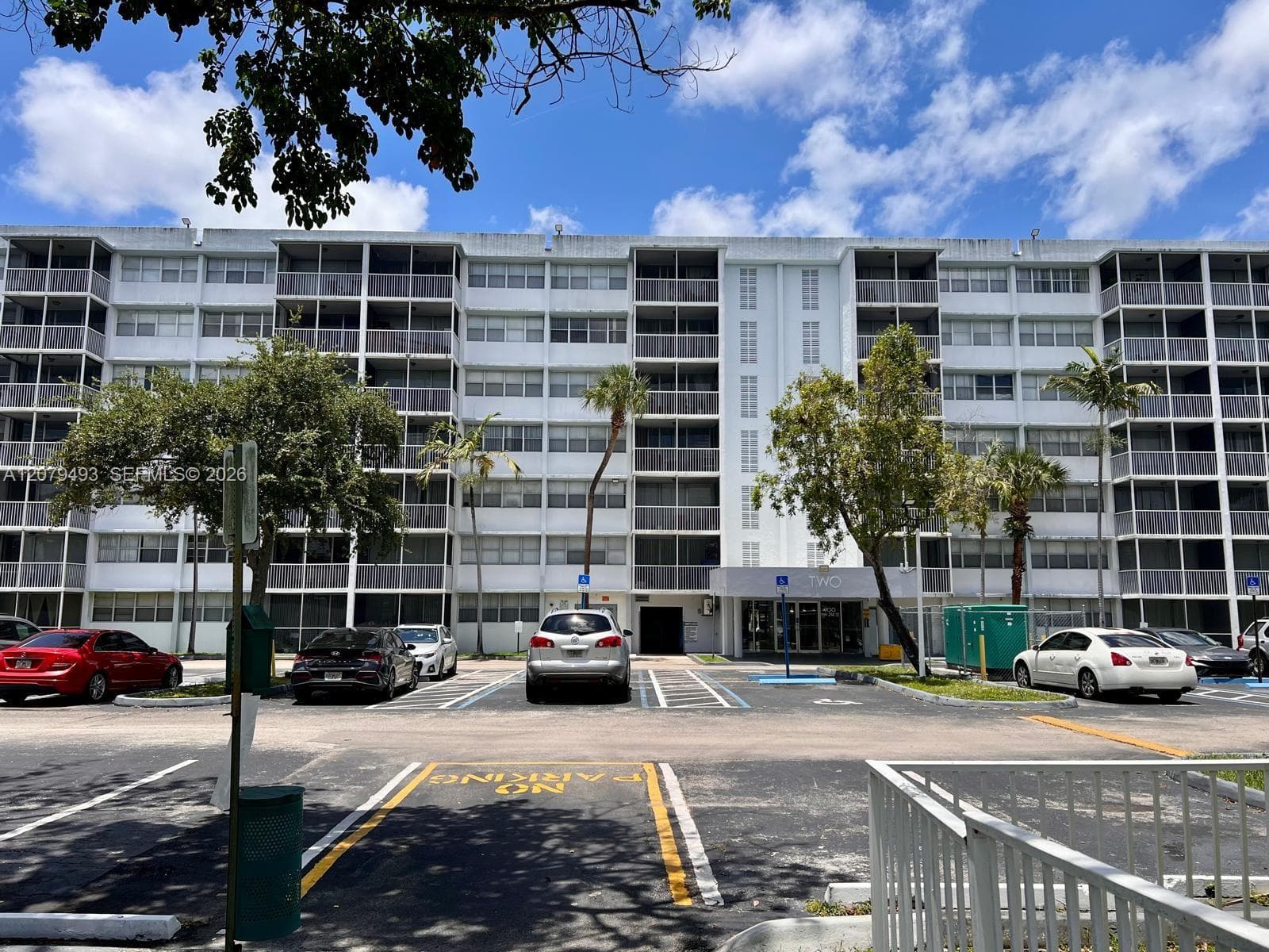 ELLINGTON AT COUNTY LINE · #411 in Miami Gardens - Photo 2