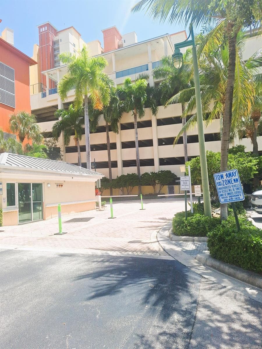 Parking and 24 hours security