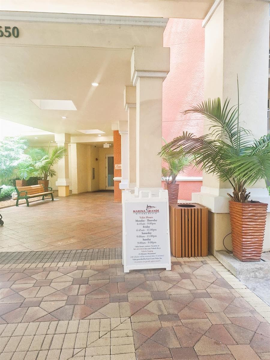 Valet Parking