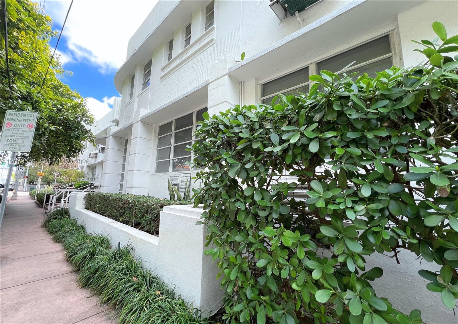 THE BAYLISS CONDO · #204 in Miami Beach - Photo 3