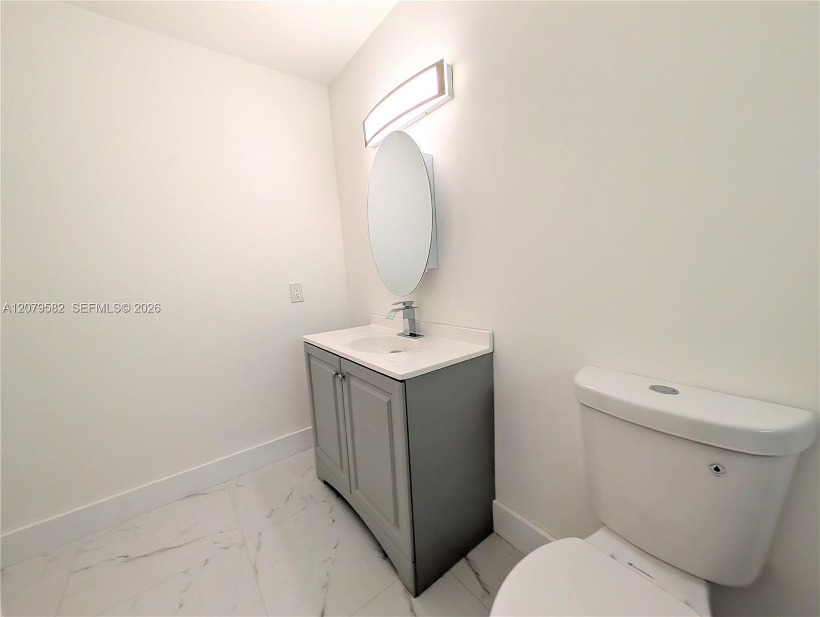 58 SW 14th Ter photo 13
