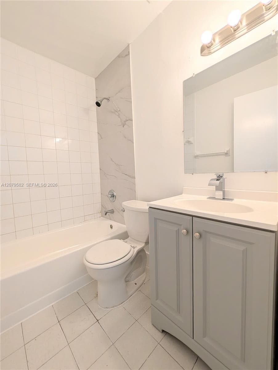 58 SW 14th Ter photo 20