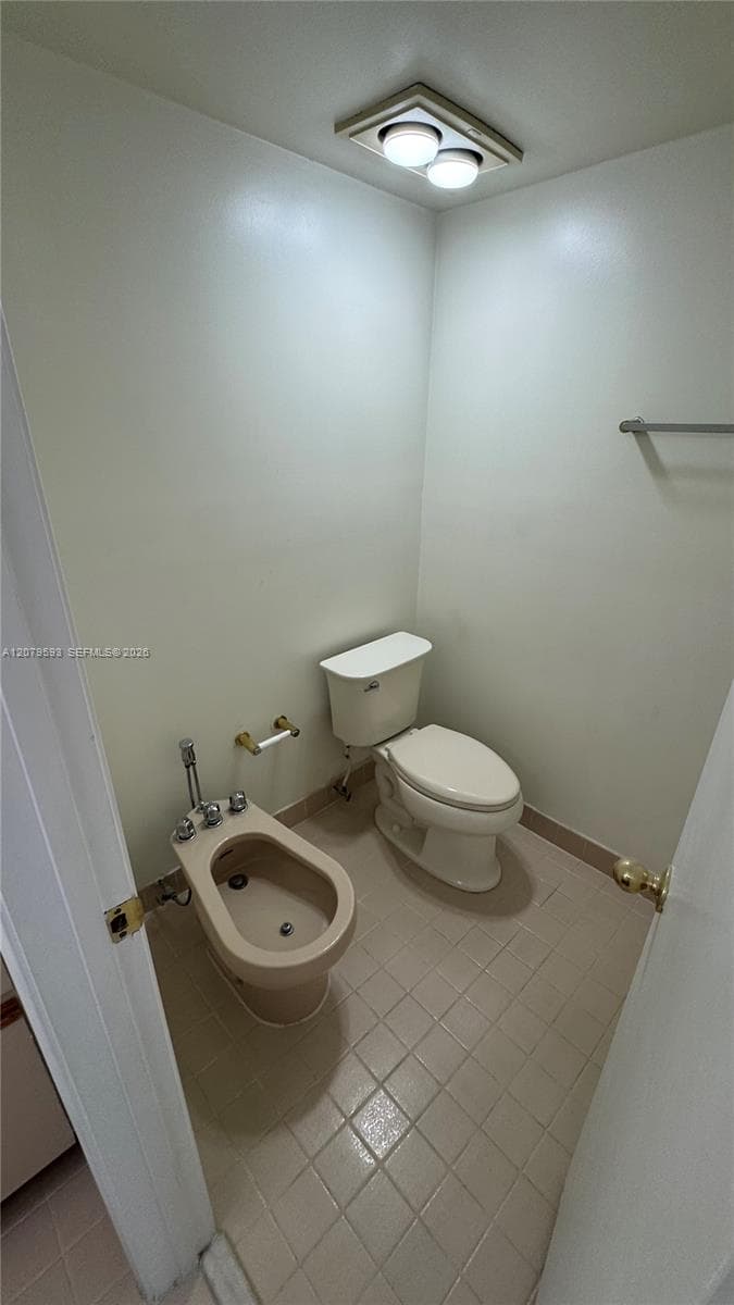 GRANADA PARK CONDO · #9E in Coral Gables - Photo 13