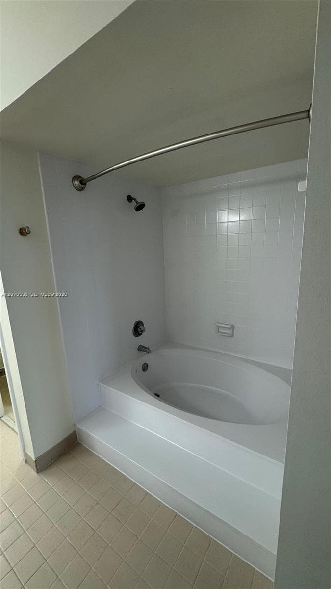 GRANADA PARK CONDO · #9E in Coral Gables - Photo 12