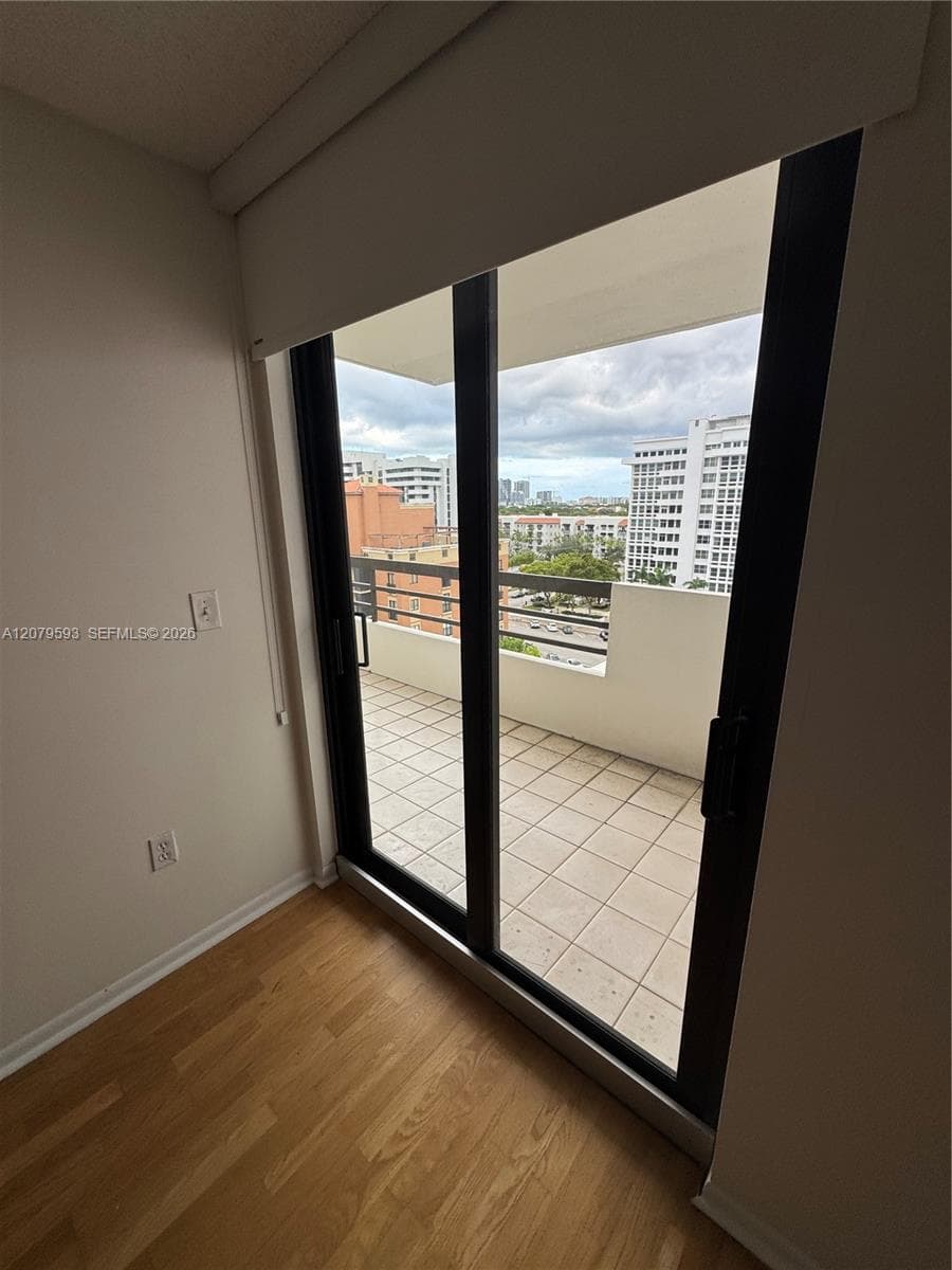 GRANADA PARK CONDO · #9E in Coral Gables - Photo 9