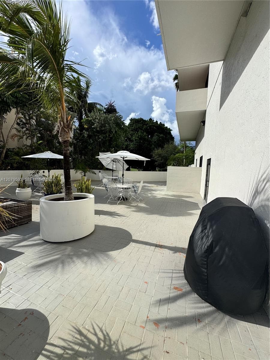 GRANADA PARK CONDO · #9E in Coral Gables - Photo 35