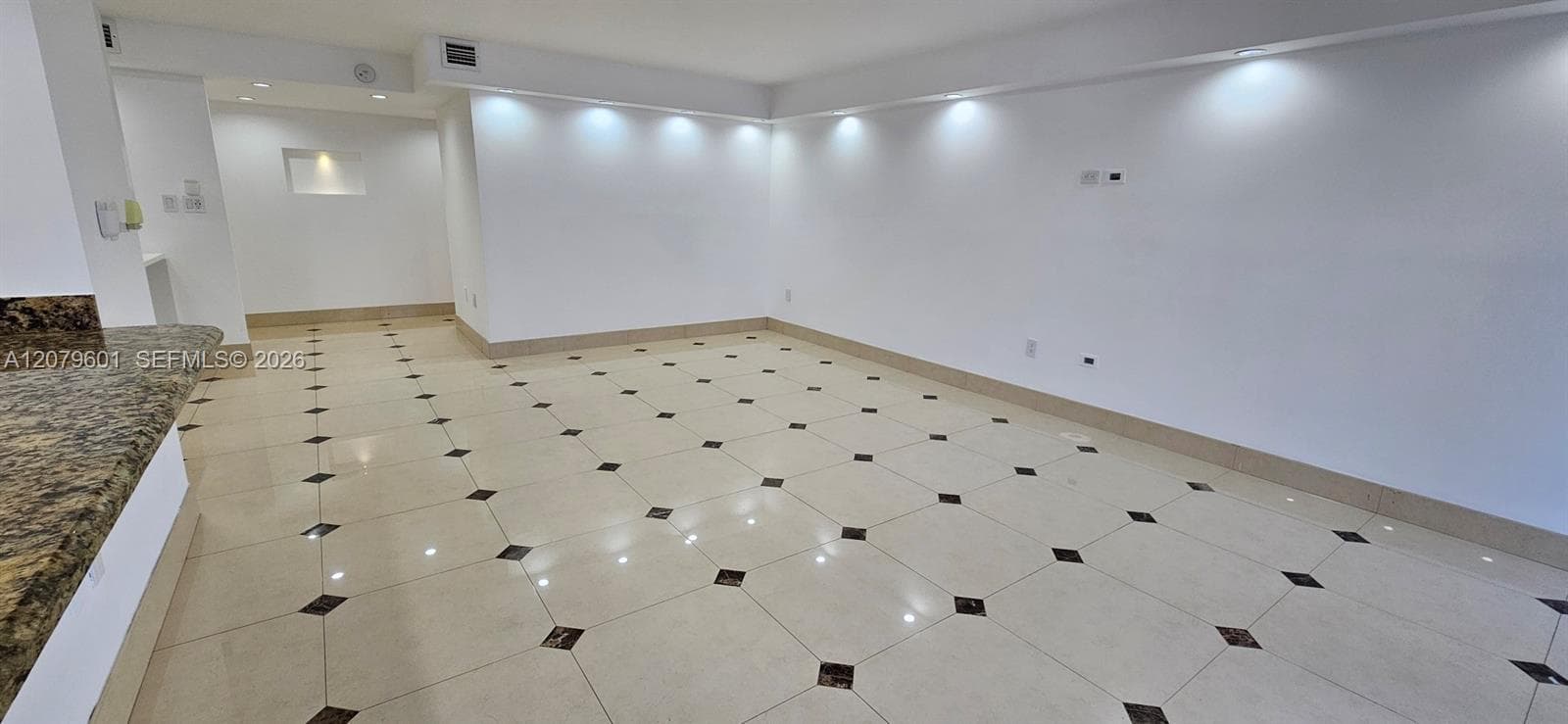 PLAZA DEL PRADO · #1501 in Aventura - Photo 10