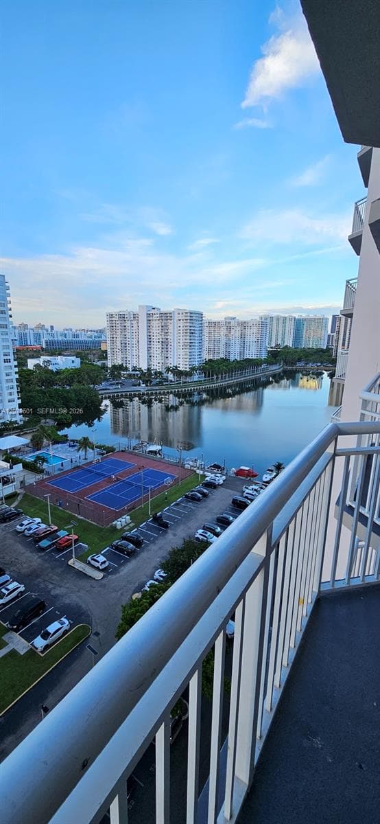 PLAZA DEL PRADO · #1501 in Aventura - Photo 29