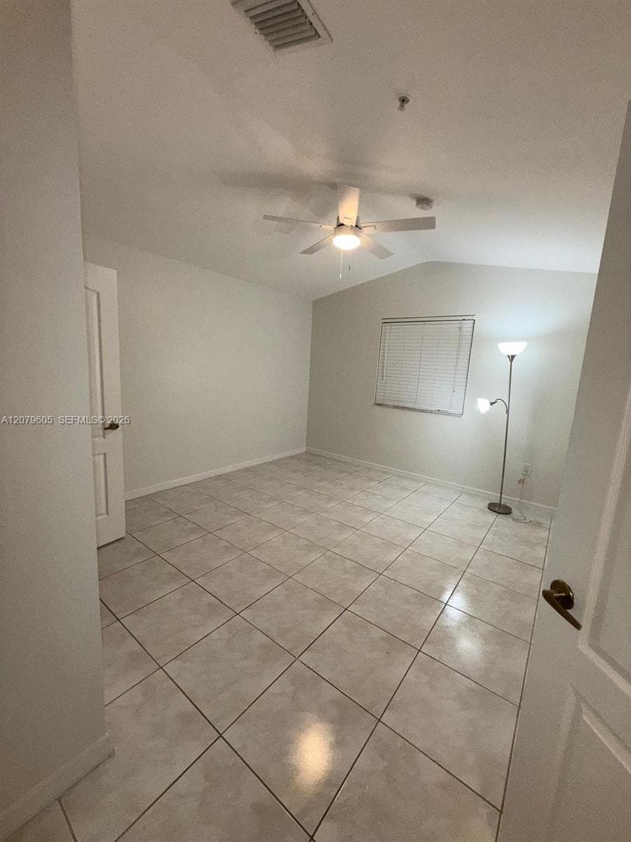 Century Park Condo · #208 in Miami - Photo 13