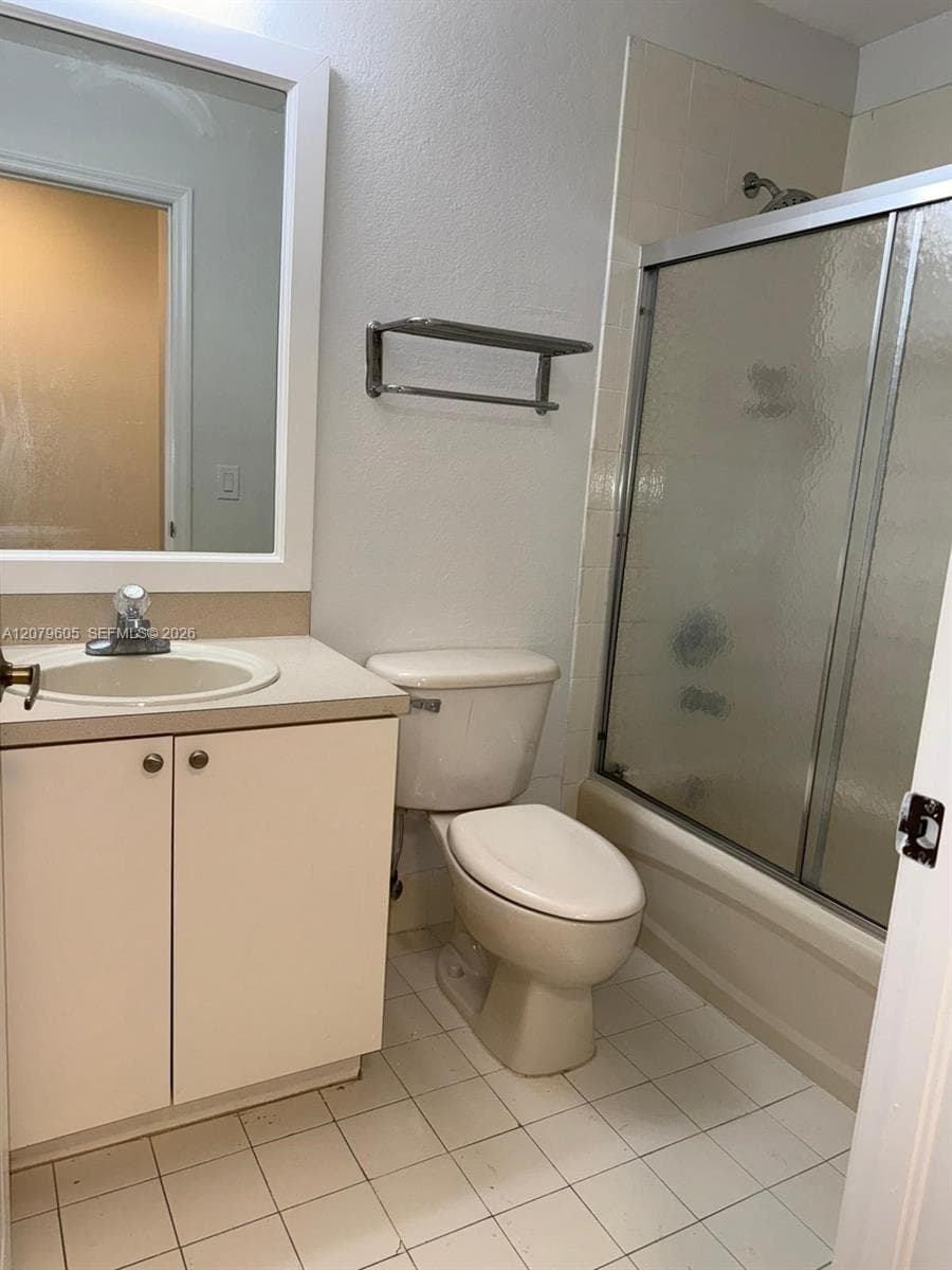 Century Park Condo · #208 in Miami - Photo 14