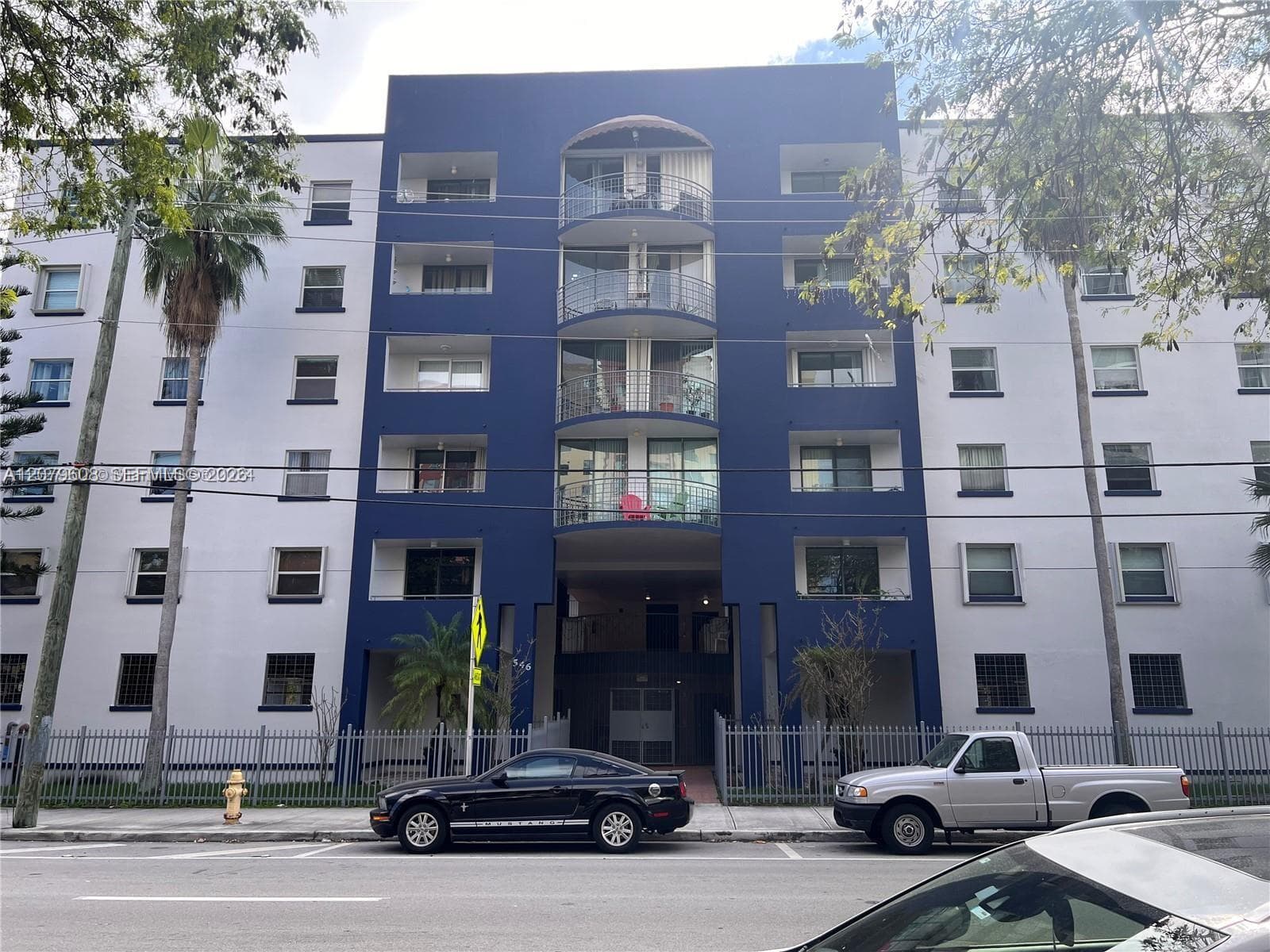 Rioplaza Condominium South · #611 in Miami - Photo 7