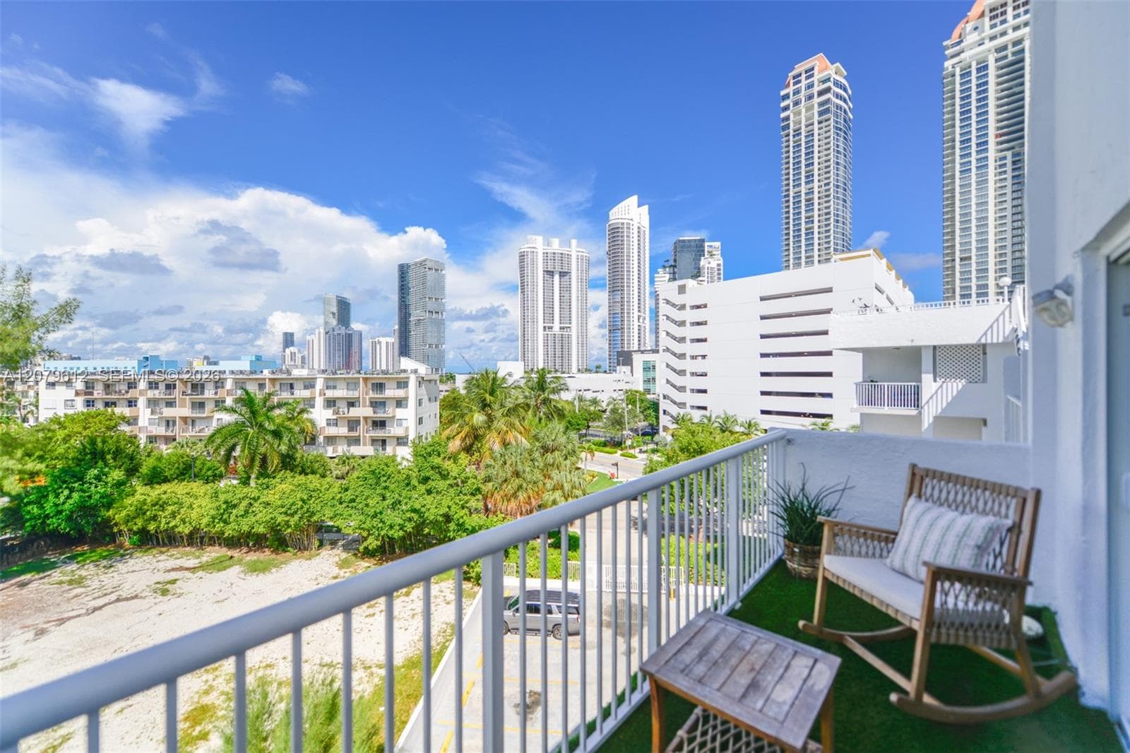 TOWNE ROYALE · #PH14 in Sunny Isles Beach - Photo 17