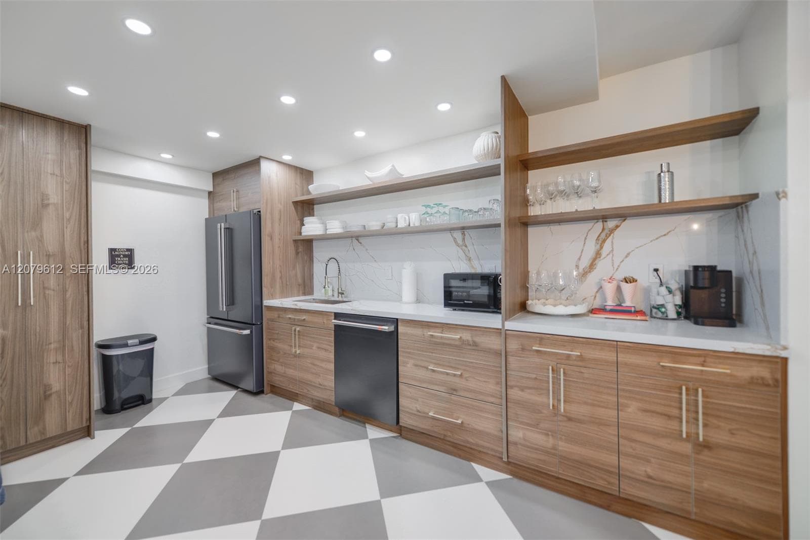 TOWNE ROYALE · #PH14 in Sunny Isles Beach - Photo 14