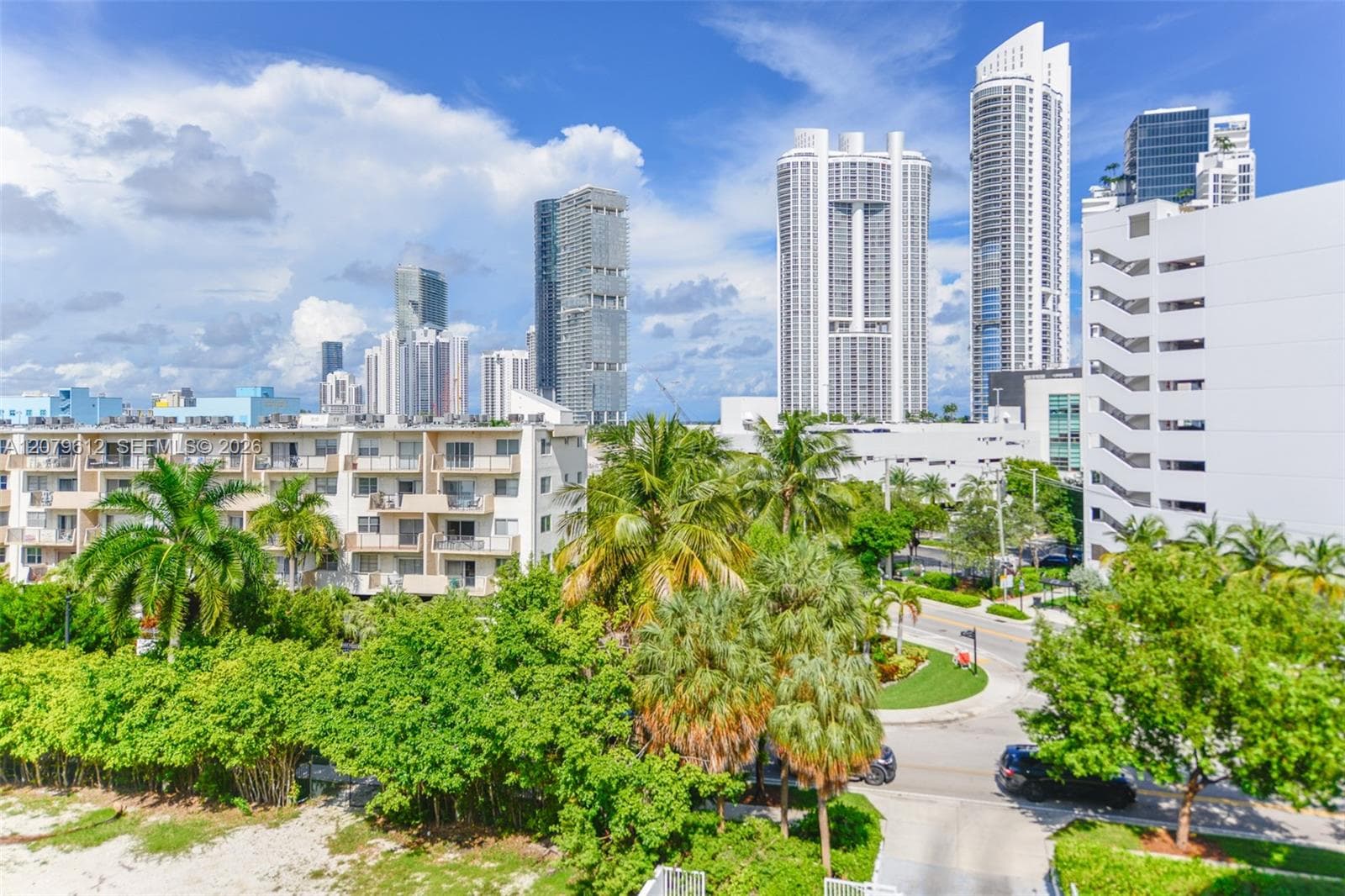 TOWNE ROYALE · #PH14 in Sunny Isles Beach - Photo 19