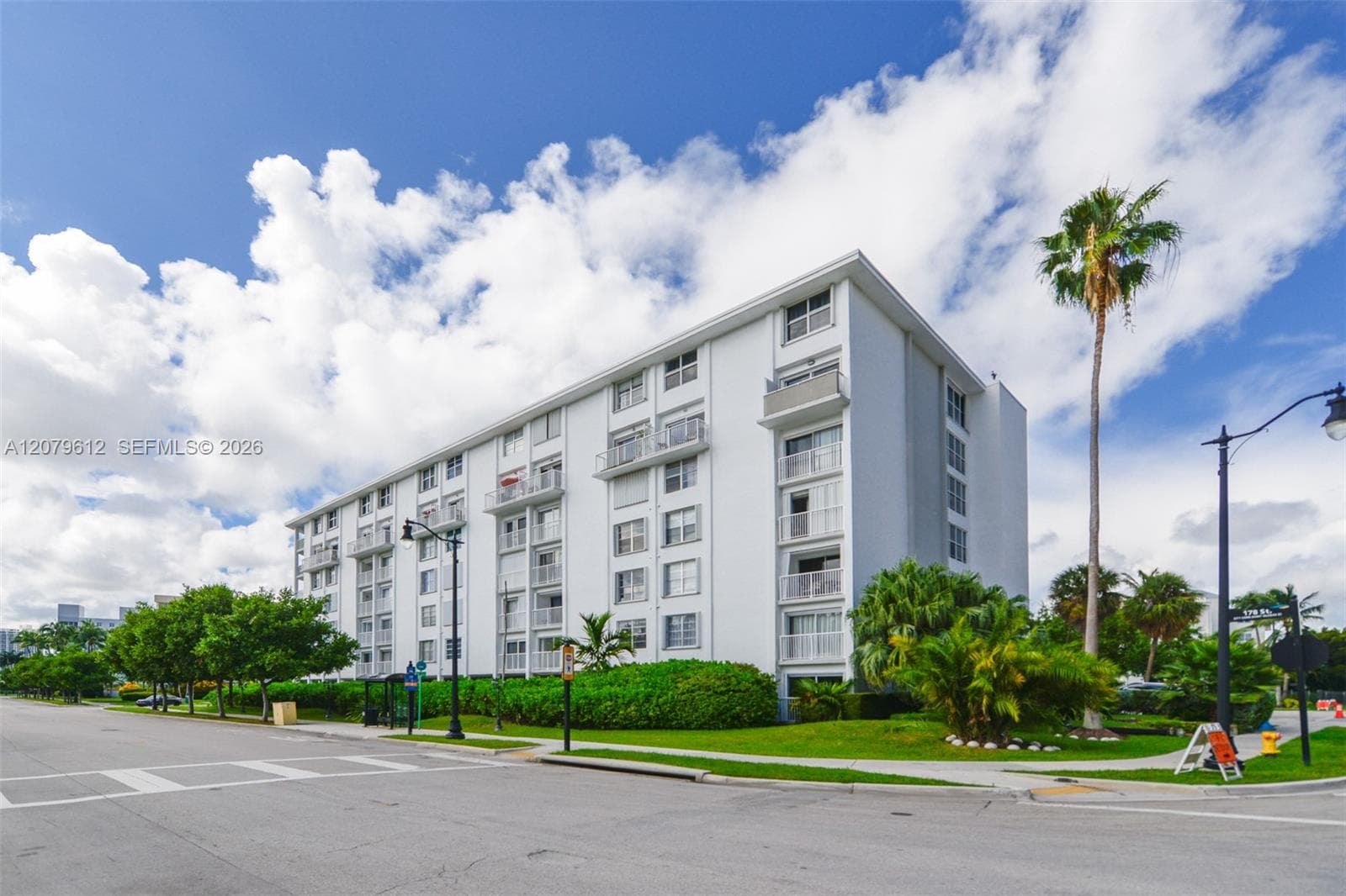 TOWNE ROYALE · #PH14 in Sunny Isles Beach - Photo 35