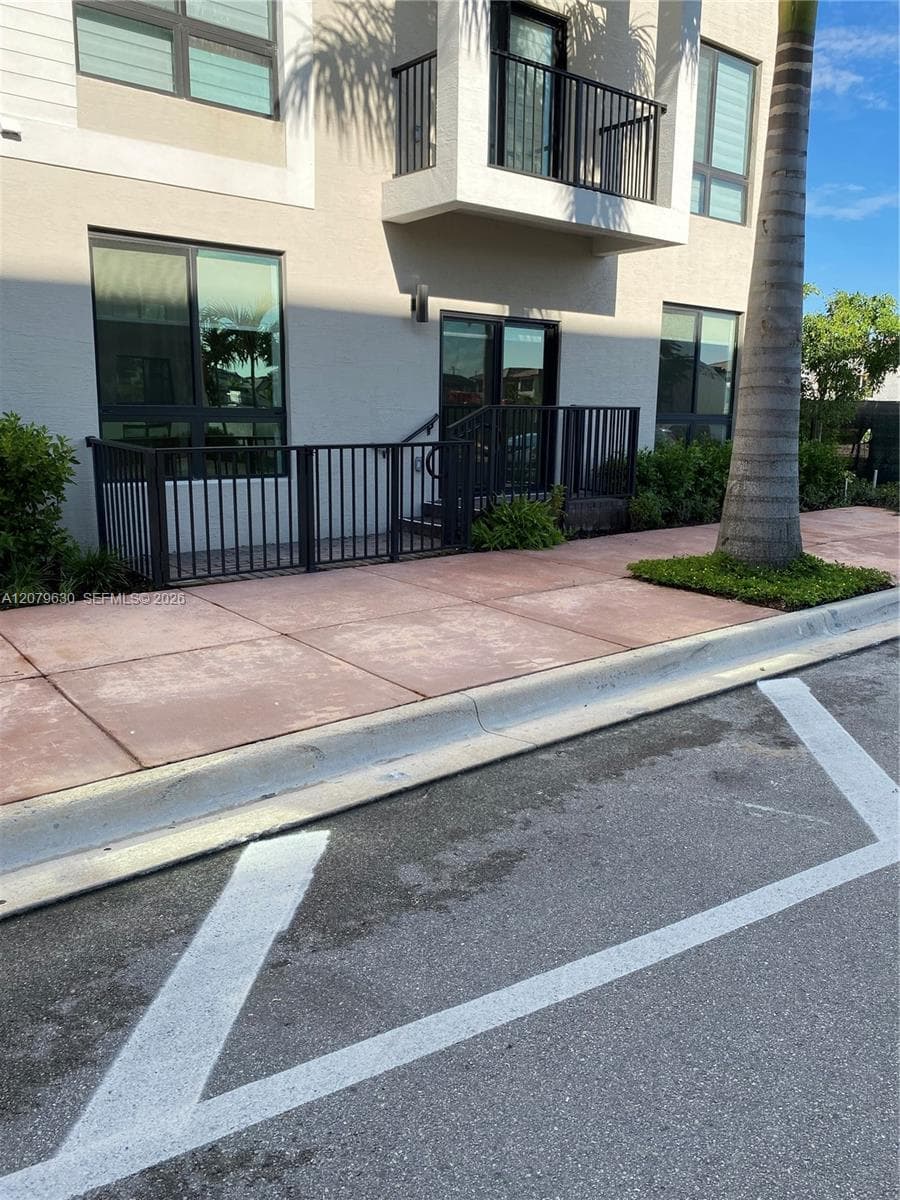 URBANA AT THE RESIDENCES · #B-110 in Doral - Photo 7