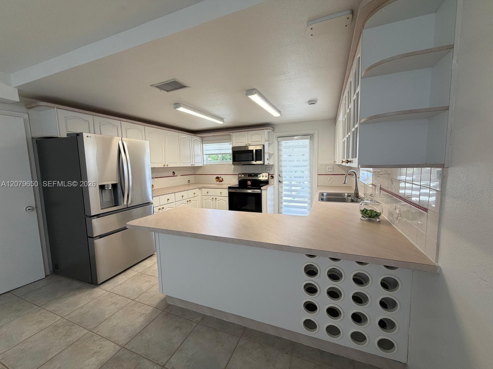 71 Coral Dr photo 7