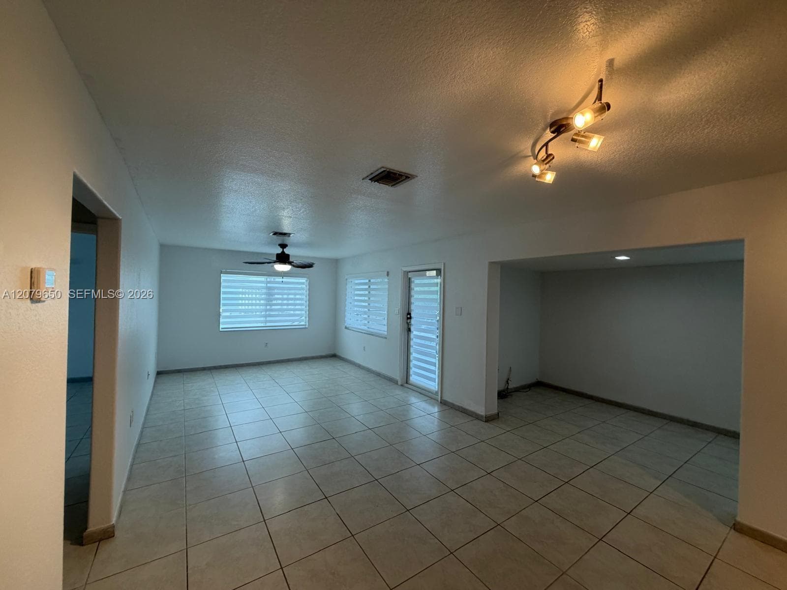 71 Coral Dr photo 3