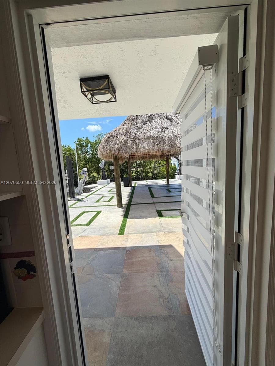71 Coral Dr photo 39