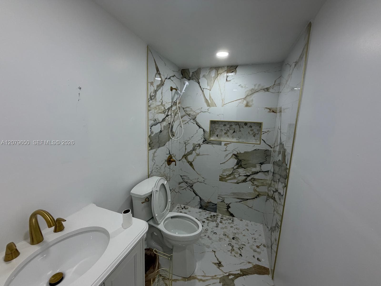 71 Coral Dr photo 21