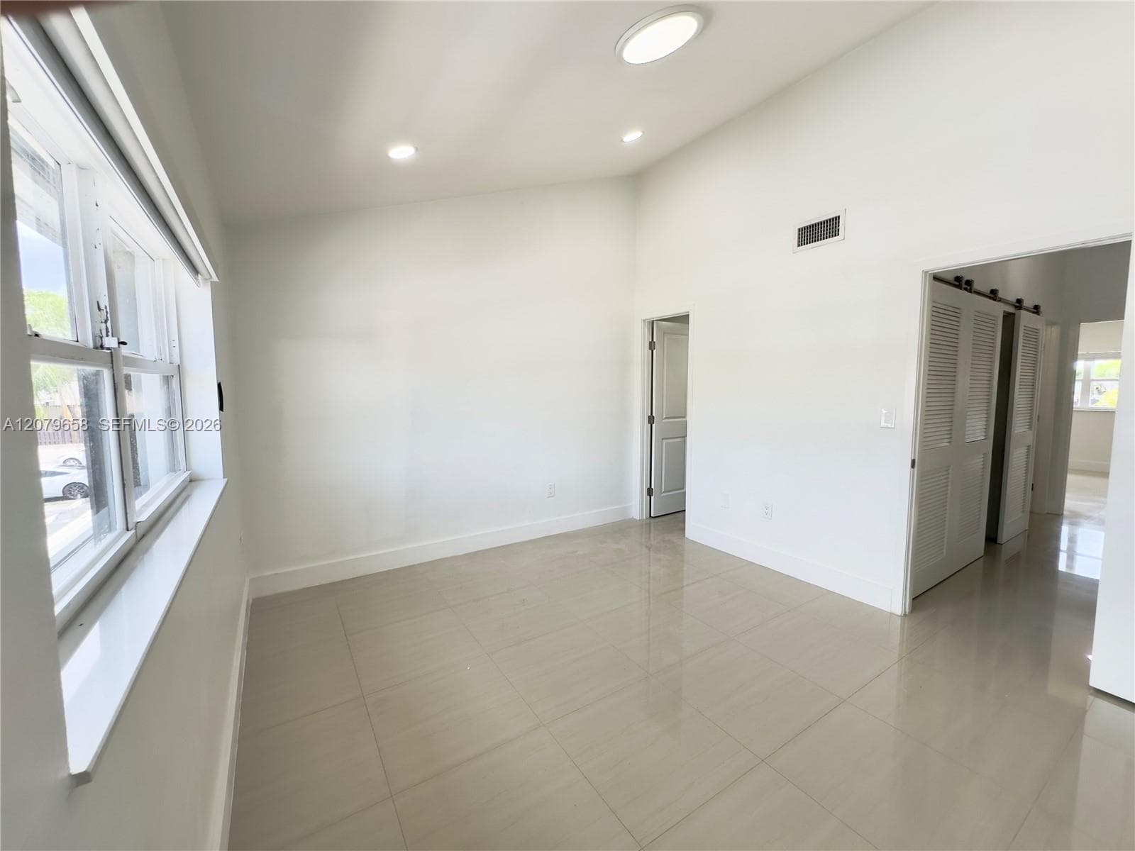 8010 SW 152nd Ave #211 photo 17