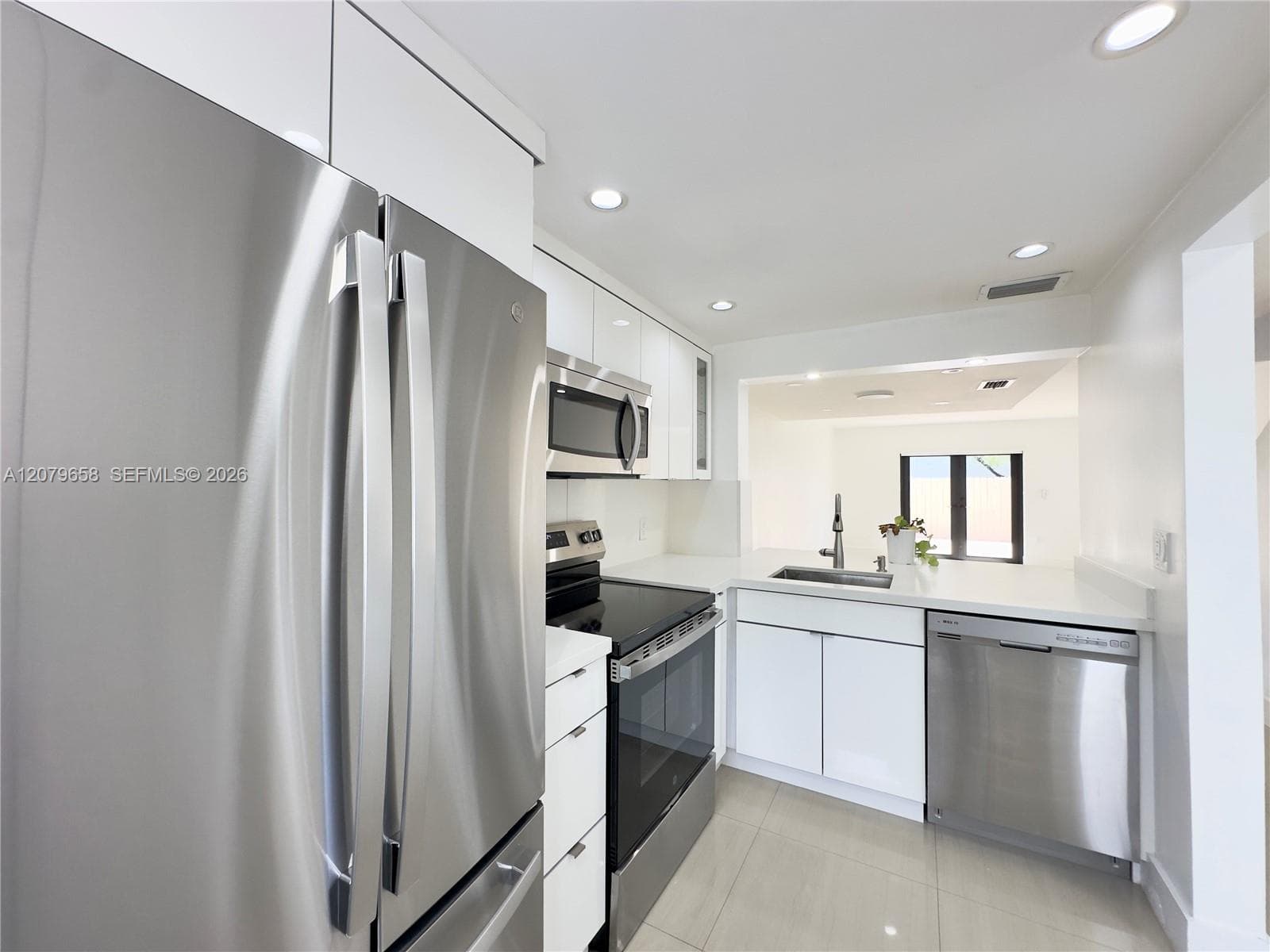 8010 SW 152nd Ave #211 photo 5