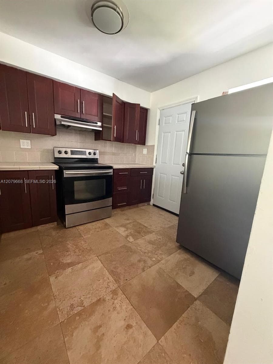 FOURTH HORIZONS CONDO · #310 in Miami - Photo 2