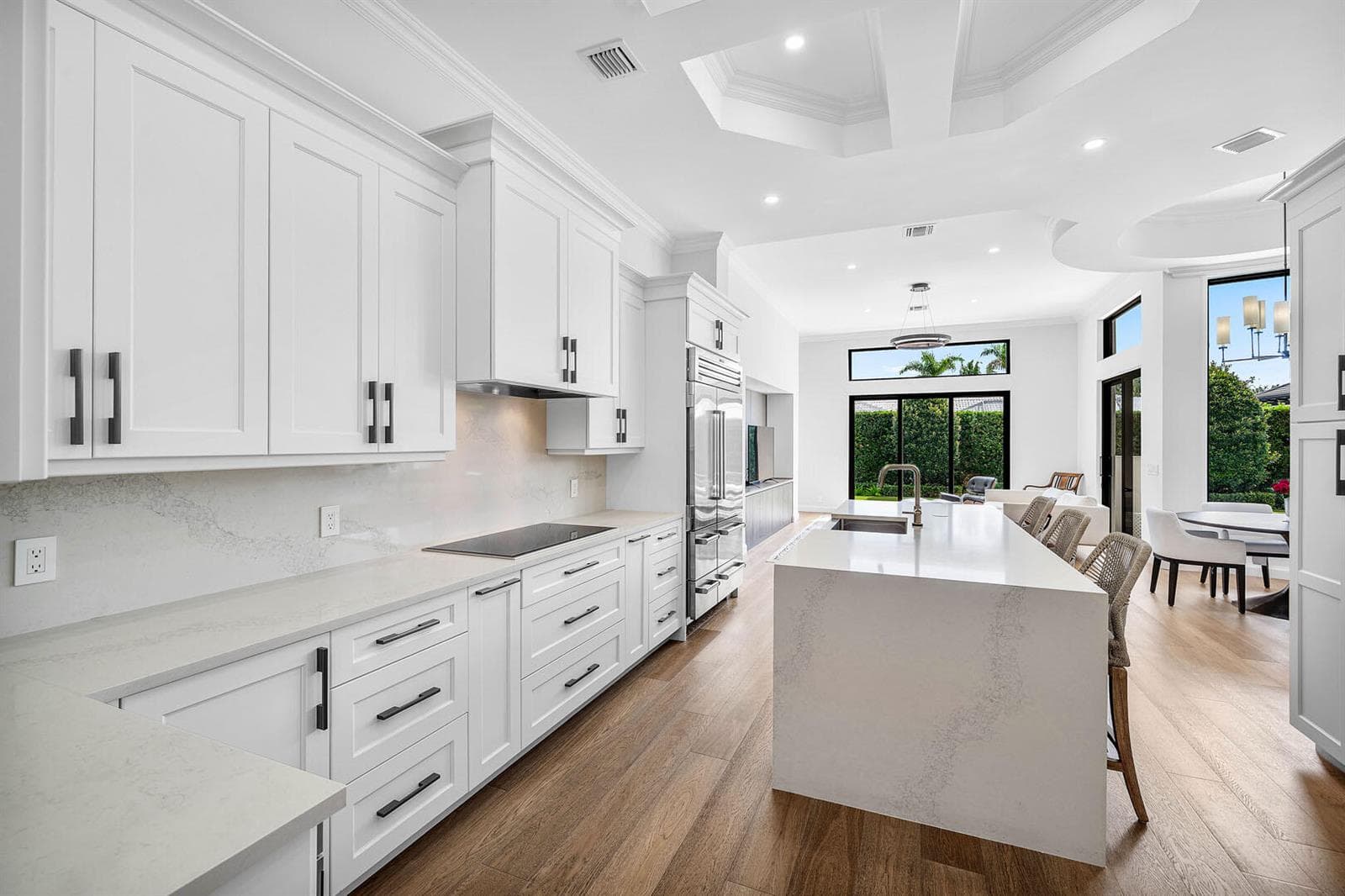 2212_Acorn_Palm_Road_12