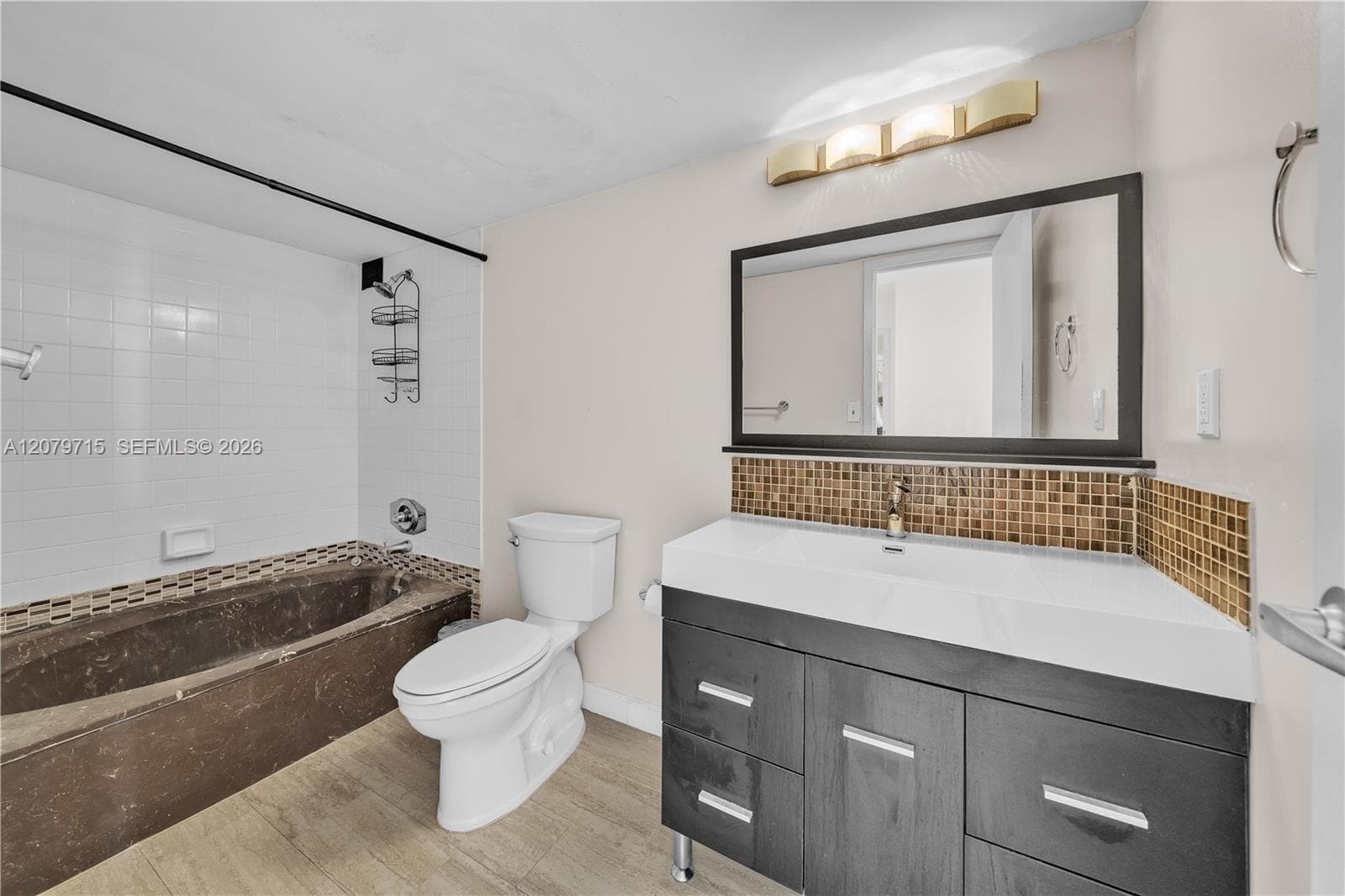 Oceanview Park · #925 in Hallandale Beach - Photo 20