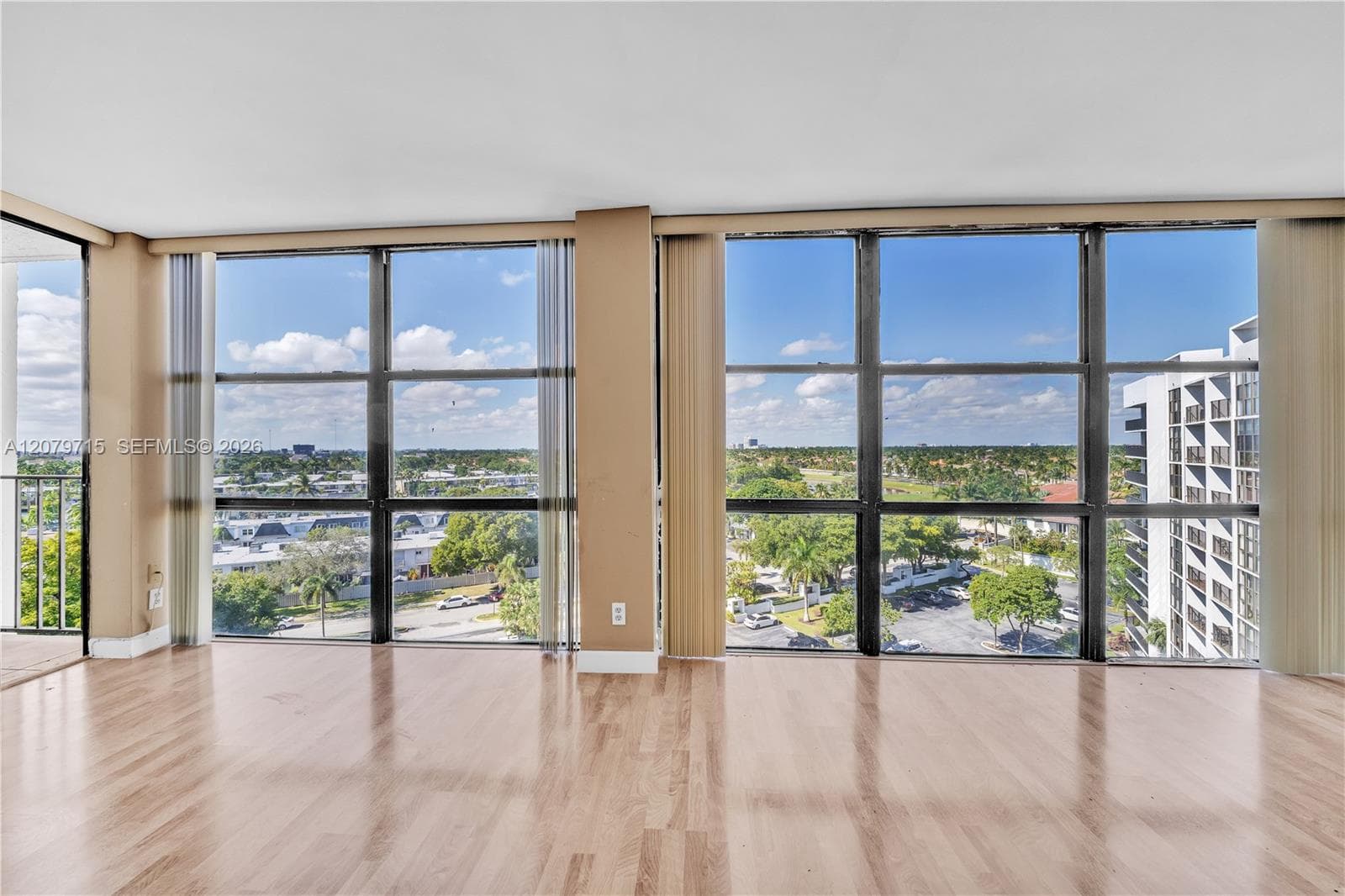 Oceanview Park · #925 in Hallandale Beach - Photo 9