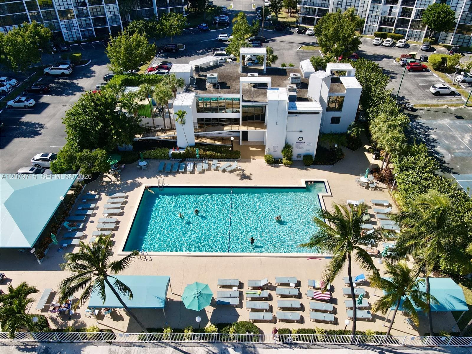 Oceanview Park · #925 in Hallandale Beach - Photo 30