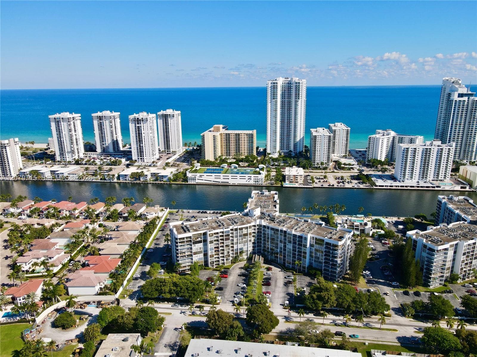 Oceanview Park · #925 in Hallandale Beach - Photo 31