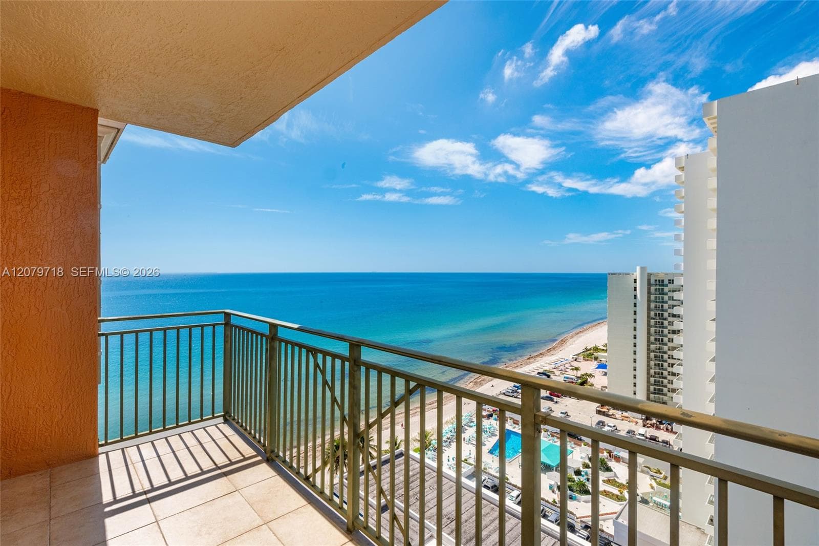 2080 OCEAN DRIVE CONDO · #MPH09 in Hallandale Beach - Photo 3