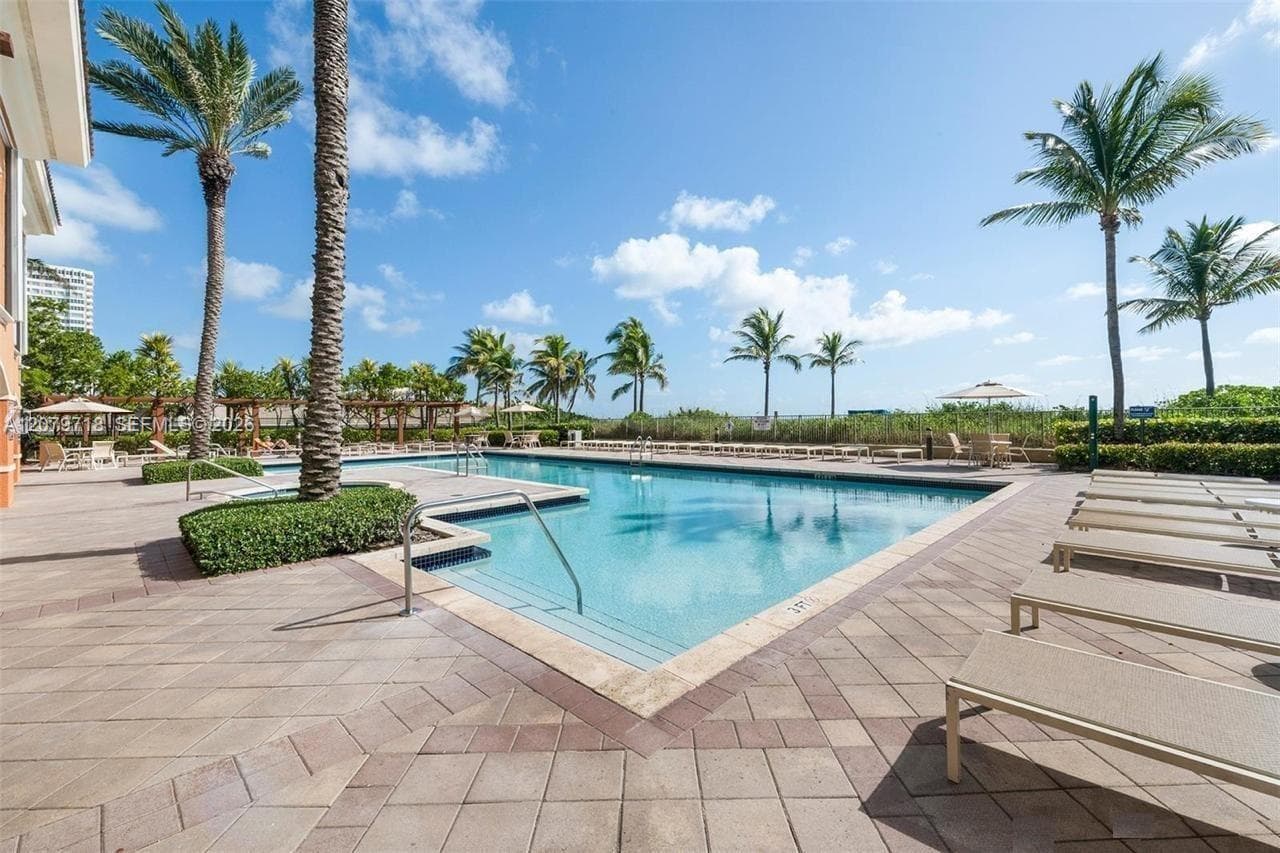 2080 OCEAN DRIVE CONDO · #MPH09 in Hallandale Beach - Photo 38