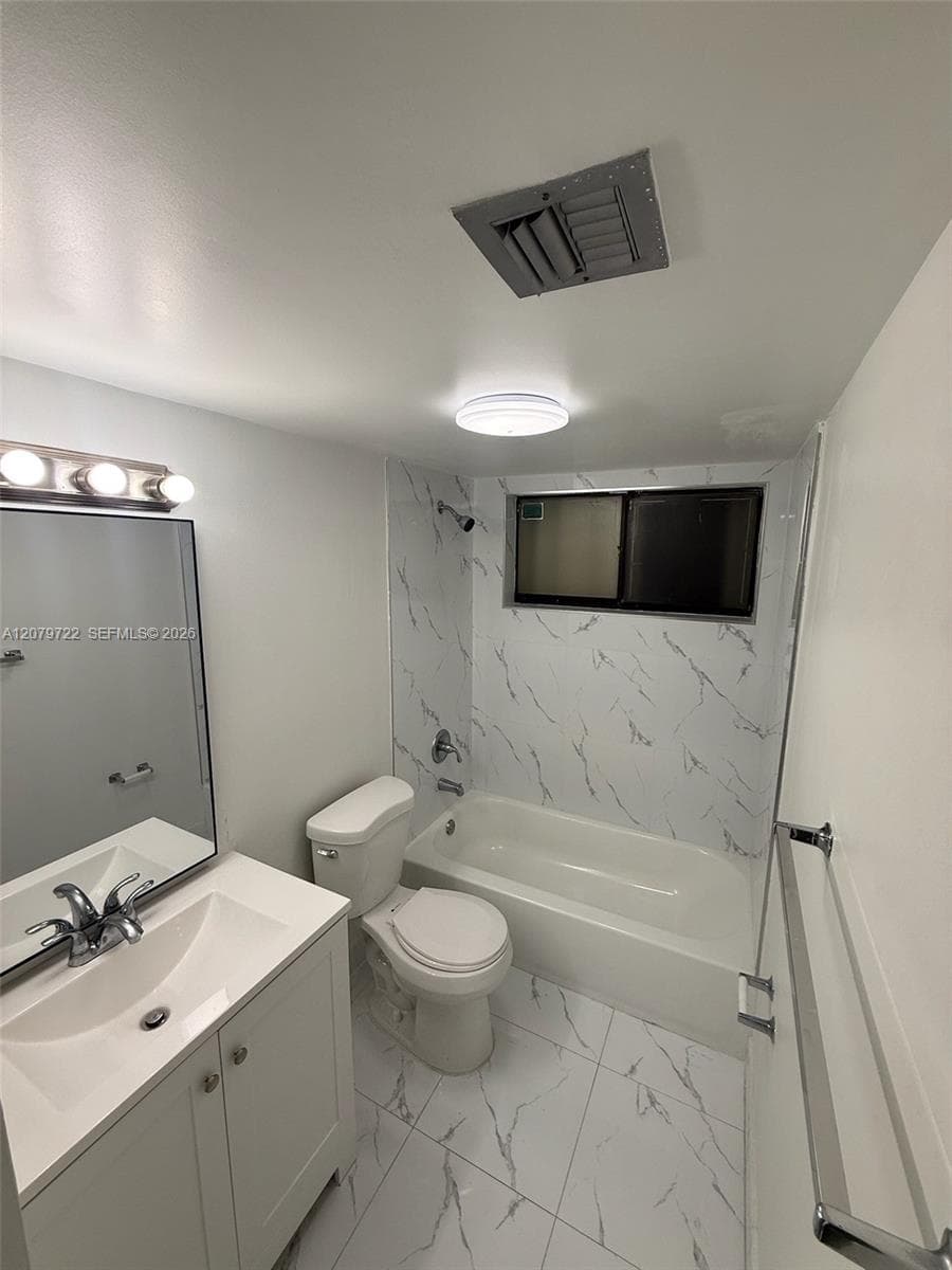 KENDALL ACRES WEST CONDO · #119W in Miami - Photo 4