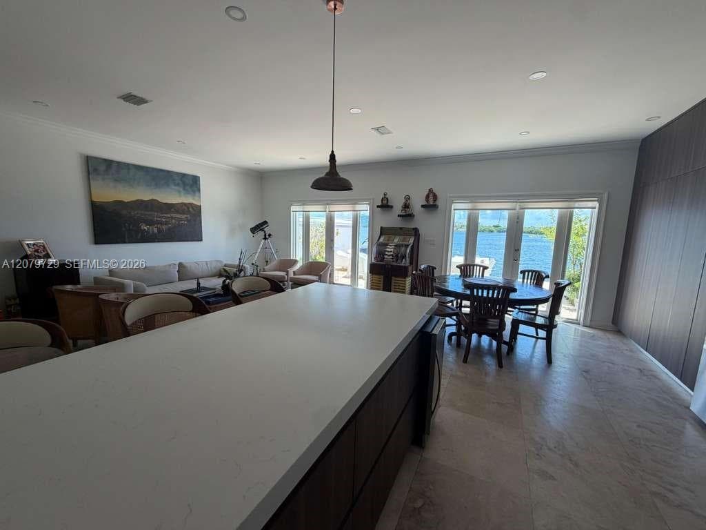 8031 NE Bayshore Ct #8031 photo 6