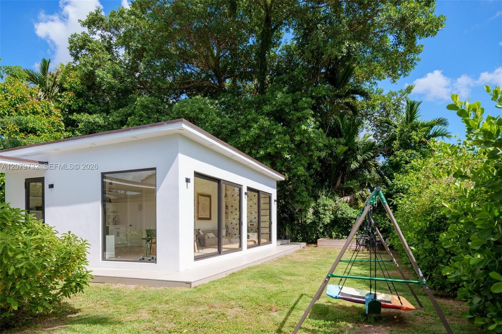 Guest house, backyard & playground